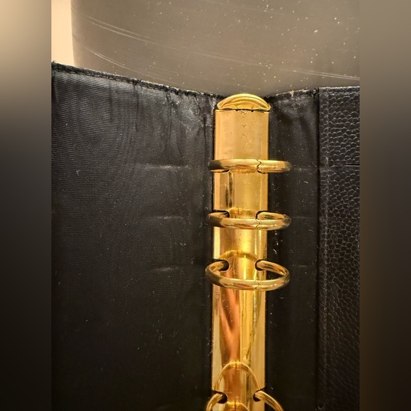 Vintage CHANEL Agenda - Picture 8 of 16